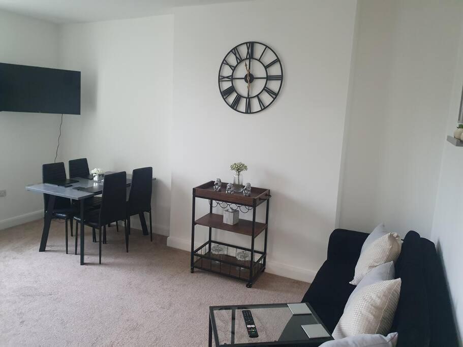 Apartment In Failsworth แมนเชสเตอร์ ภายนอก รูปภาพ